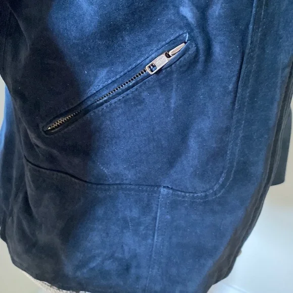 Blue suede jacket - Picture 3 of 6